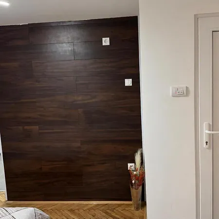 Apartment Lucky